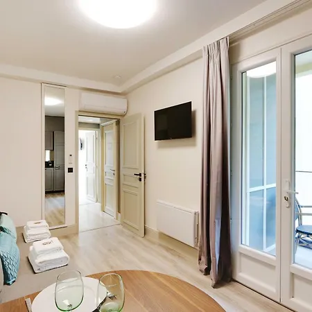 Charonne-bastille * باريس